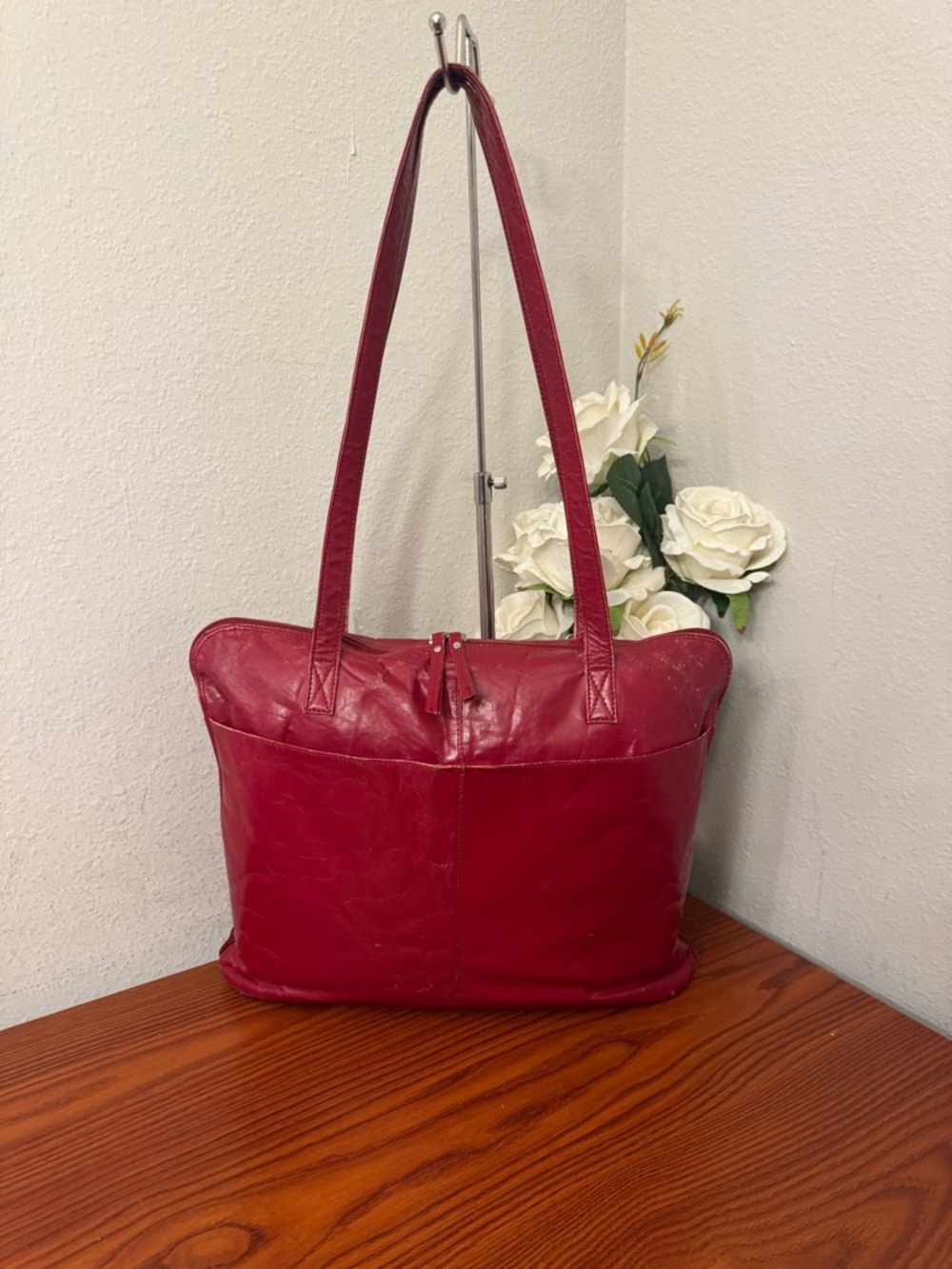 latico Red Leather Shoulder Tote